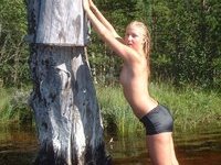 couple outdoor naked pics