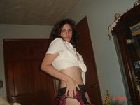 Young amateur teen girl sucking dick