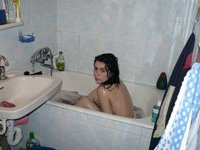 Amateur wife nude in bath