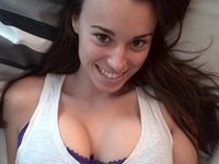Busty amateur GF showig her tits