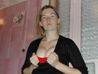 Blond housewife pleasing her husband