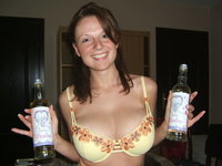 Busty amateur wife pics collection (311 pics)