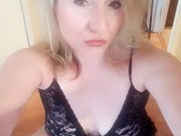 Dirty GILF with saggy tits and big nipples