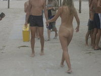 Russian GF Luba nude at public beach