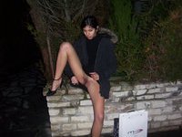 Mindy sucks deep