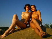 Naked beach girls