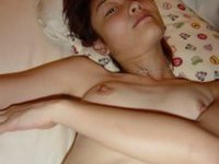 Sweet Gf Allows Her Bf To Take Pictures Of Her Naked Body