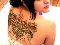 Hot Emo Chicks With Sexy Tattoos