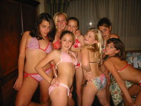 Hot Chicks In Bikini