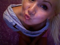 Hot Blonde Webcam Babe