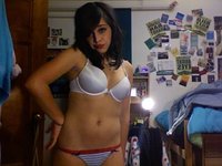 Cute Emo Babe Posing Nude On Webcam