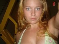 More Hot Chicks Doing Their Selfpics