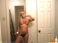 Young Amateur Girls And Their Self Made Pics