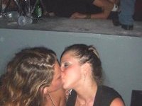 Kissing girls mix