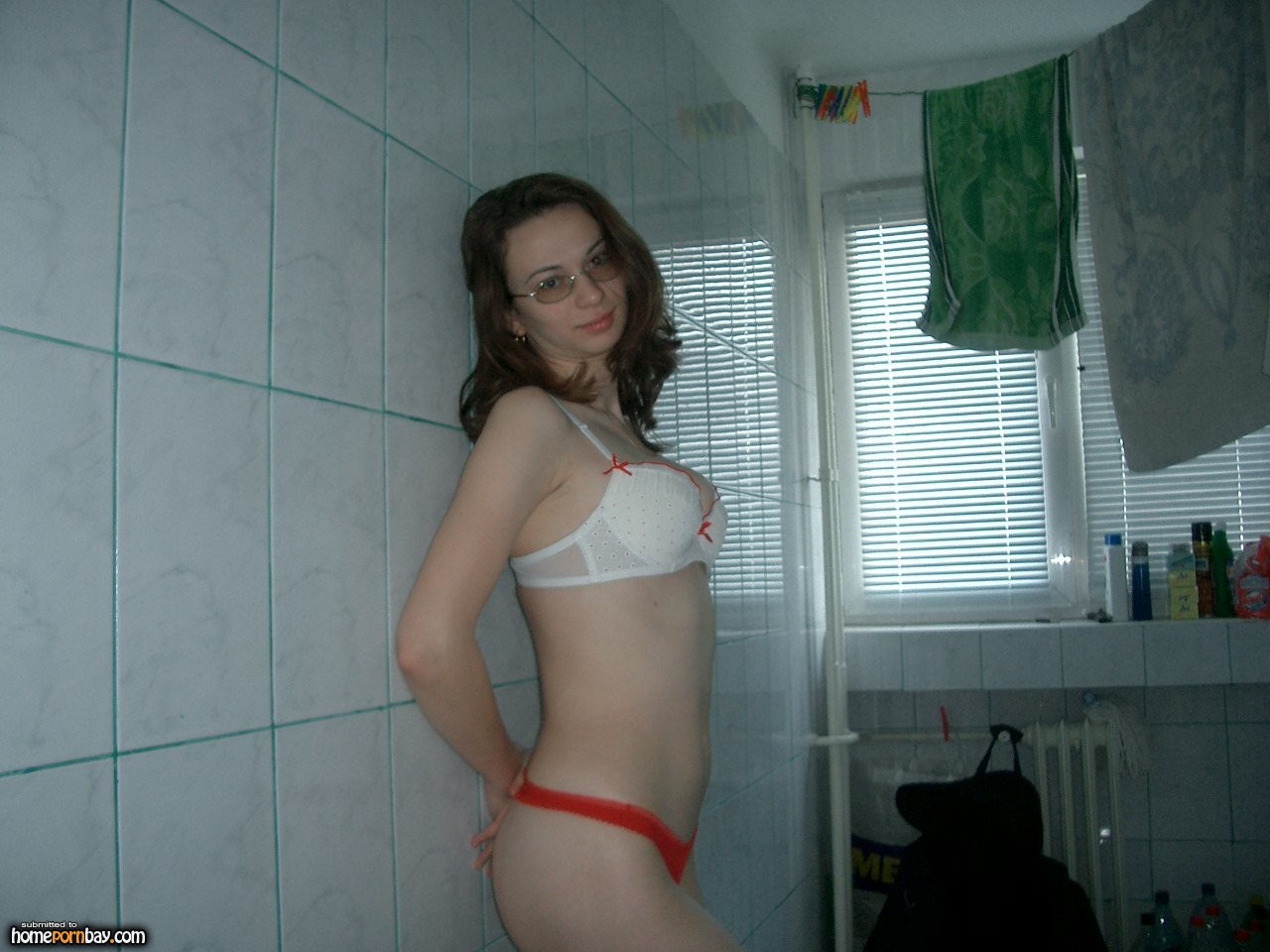 Russian amateur mom nude picture