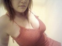 Busty GF homemade pics