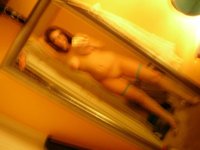 babe posing naked