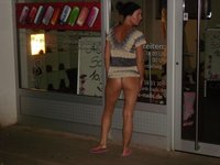 Tattooed dude gets BJ