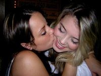Lesbian babes kissing