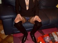 Blonde's perfect bottom