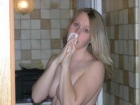 Kelly in the shower
