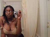 Black babe taking self pics