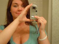 Hot selfshots from amateur GF