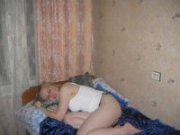 Russian amateur girl nude at home