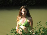 Nude amateur girl outdoor