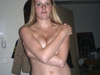 Cute amateur teen GF posing nude on cam