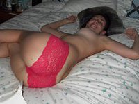 Amateur GF nude in her room