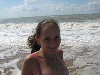 Amateur teen gf topless at beach