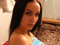 Hot russian amateur wife posing on cam
