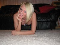 Very hot amateur blonde posing nude