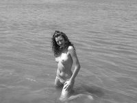 Amateur gf nude at beach