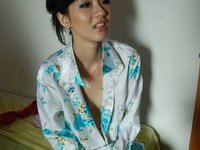 Sexy asian cutie posing nude