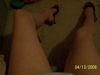 Amateur teen GF nude in her room