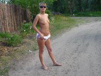 Russian GF nude outfoors