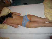 Cute amateur GF nude on bed