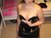 Amateur wife in latex