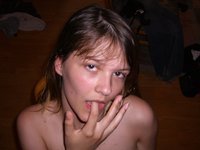 Teen amateur GF posing nude