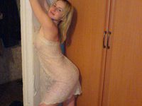 Amateur blonde wife