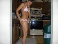 Amateur wife posing in bikini