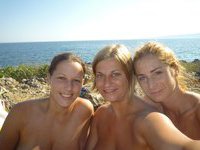 Amateur girls sunbathing topless