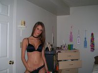 Sexy young amateur babe