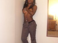 Ebony amateur girl