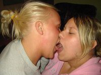 Threesome with two hot amateur blondes