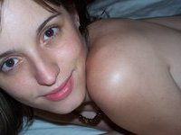 Young amateur GF on bed
