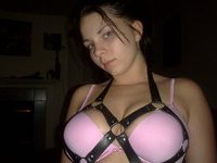 Busty amateur babe private pics