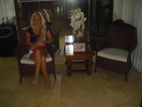 blonde wife hot vacation pix